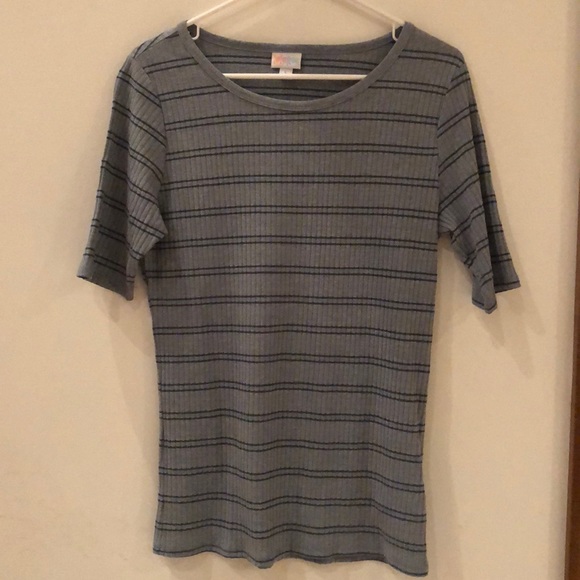 LuLaRoe Tops - Lularoe L Gigi